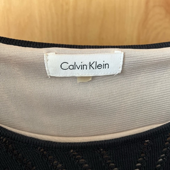 CALVIN KLEIN Women’s Top. - Picture 5 of 11